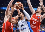 九游体育-包含字母哥在德国队比赛中连败，精彩发挥引发热议！的词条