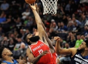 九游-江汉战狼队对阵皖江朱雀队，体操常规赛失利，内线统治篮板——观赏性拉满的简单介绍